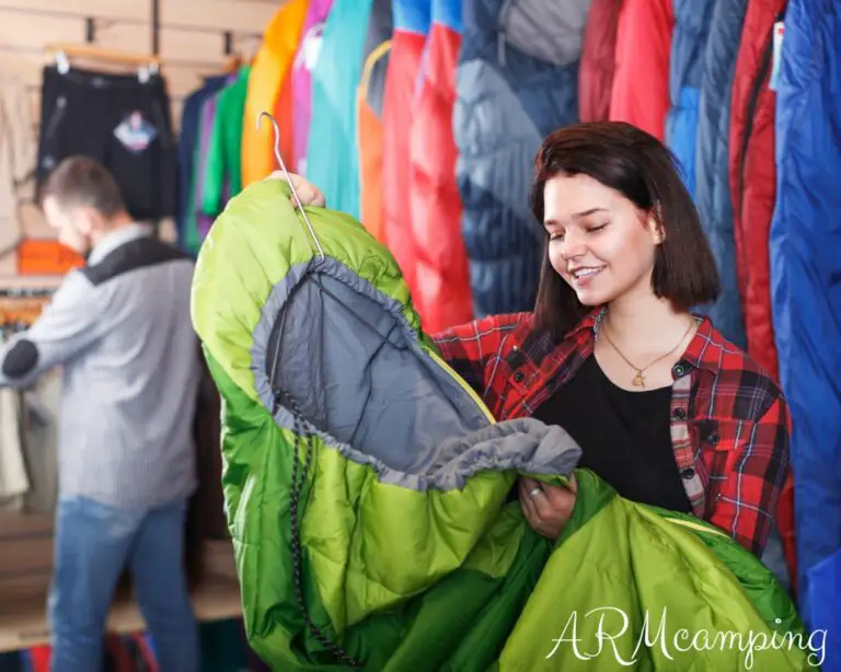 What Is the Difference Between Winter and Summer Sleeping Bags?